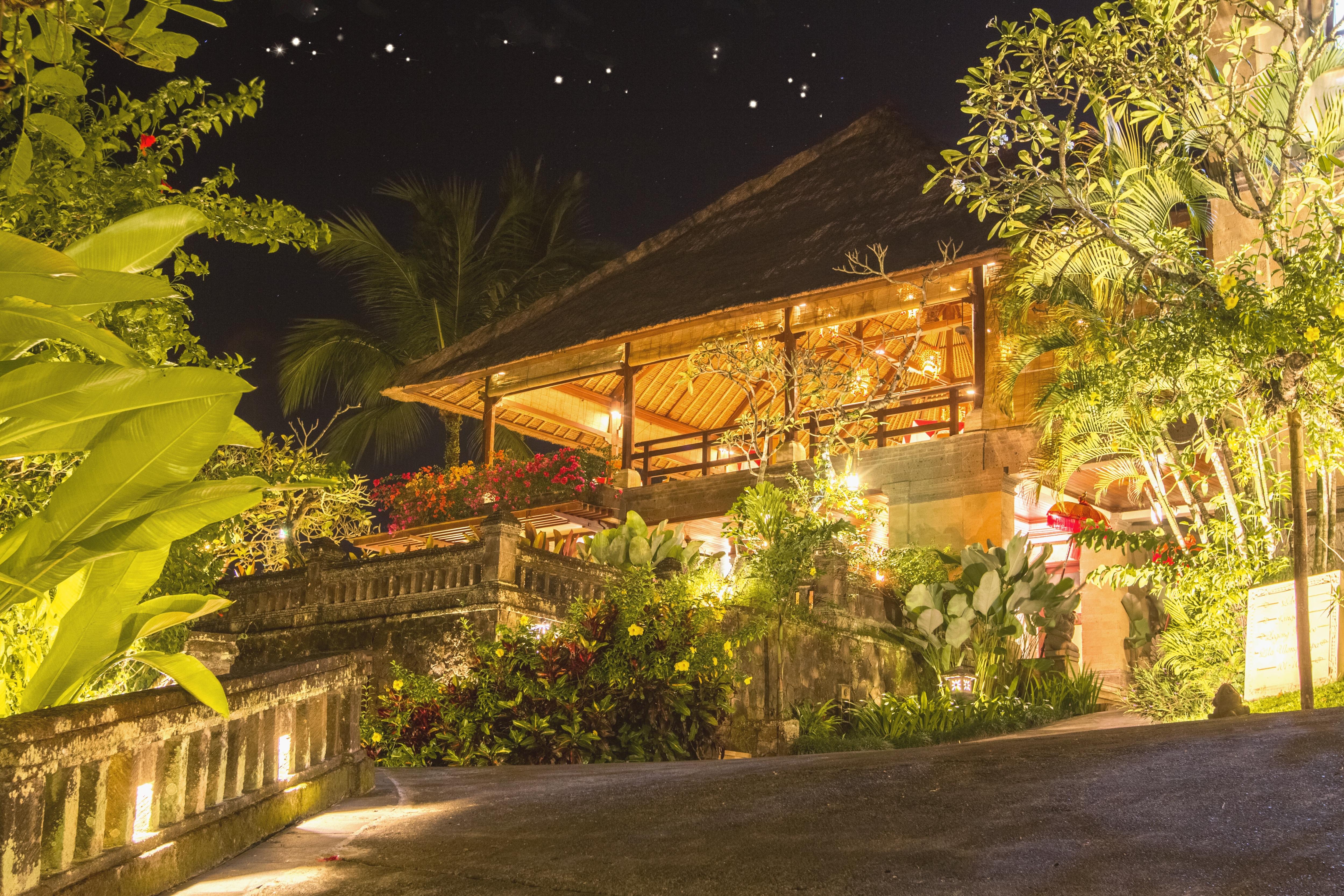 Puri Wulandari - A Boutique & 5*